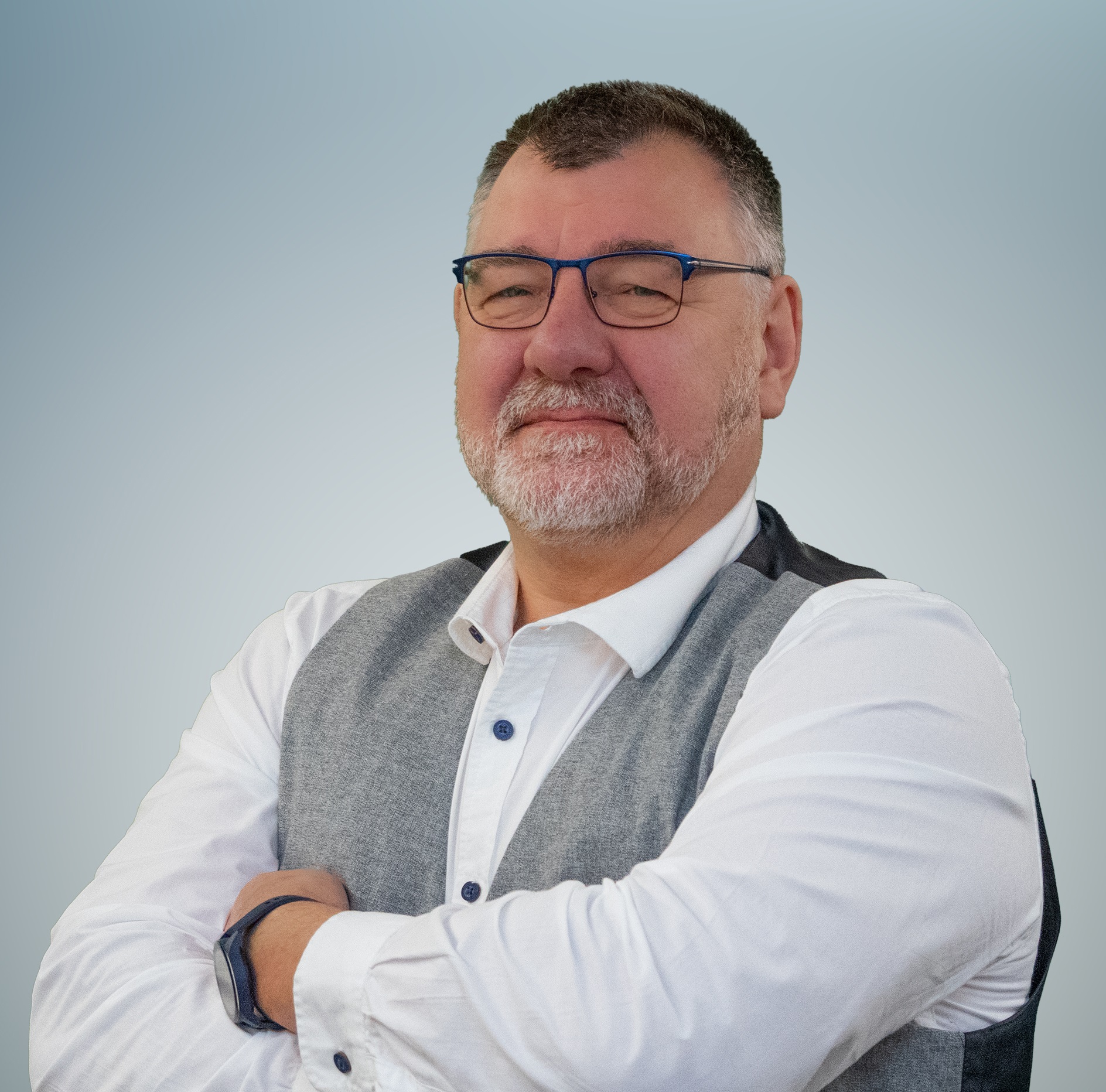 Edgar Langel - Senior Consultant Information Security bei ADVISORI